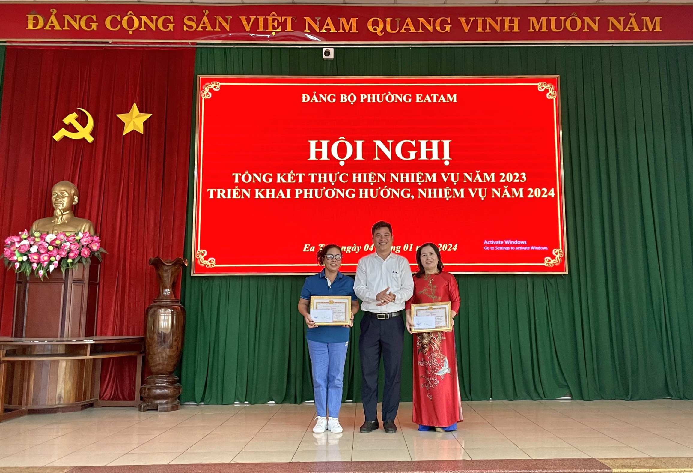 Tổng kết Đảng ủy năm 2023. hình6